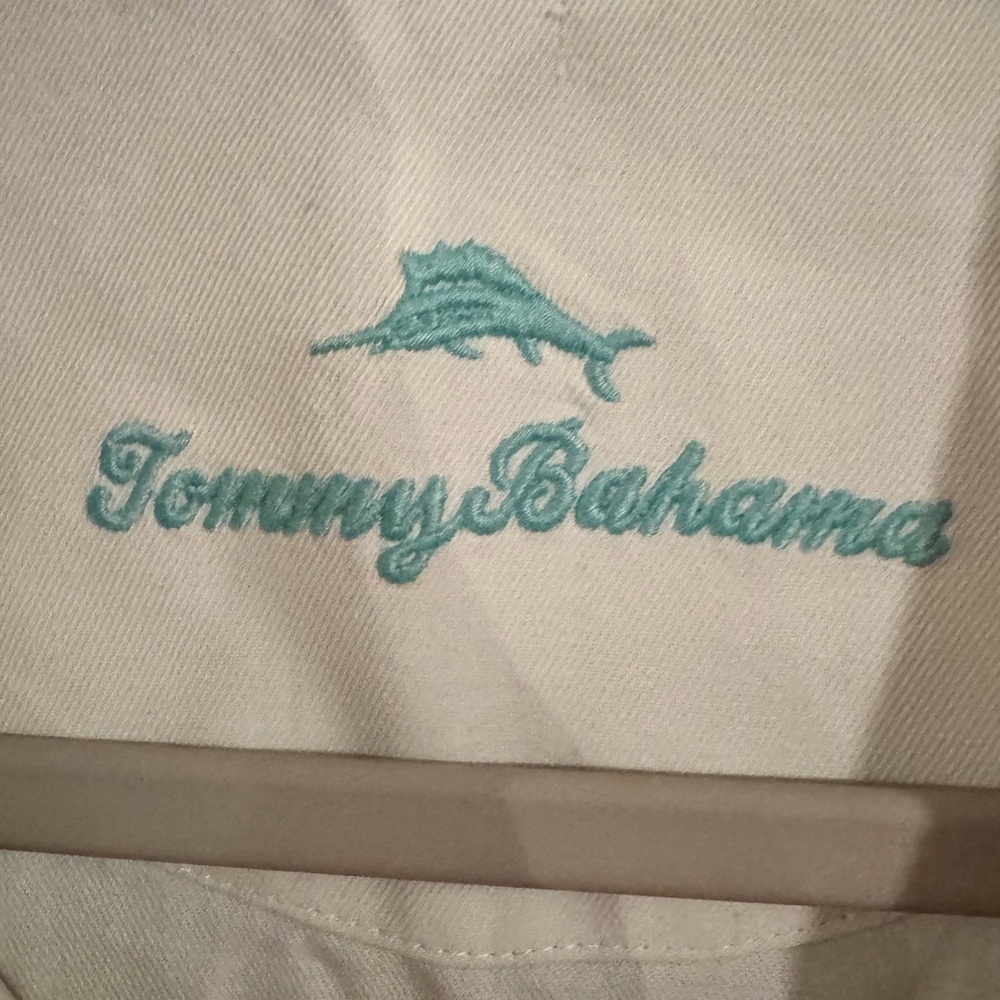 Tommy Bahama 100% Silk Hawaii embroidery Button Down Shirt XXl - Picture 4 of 6